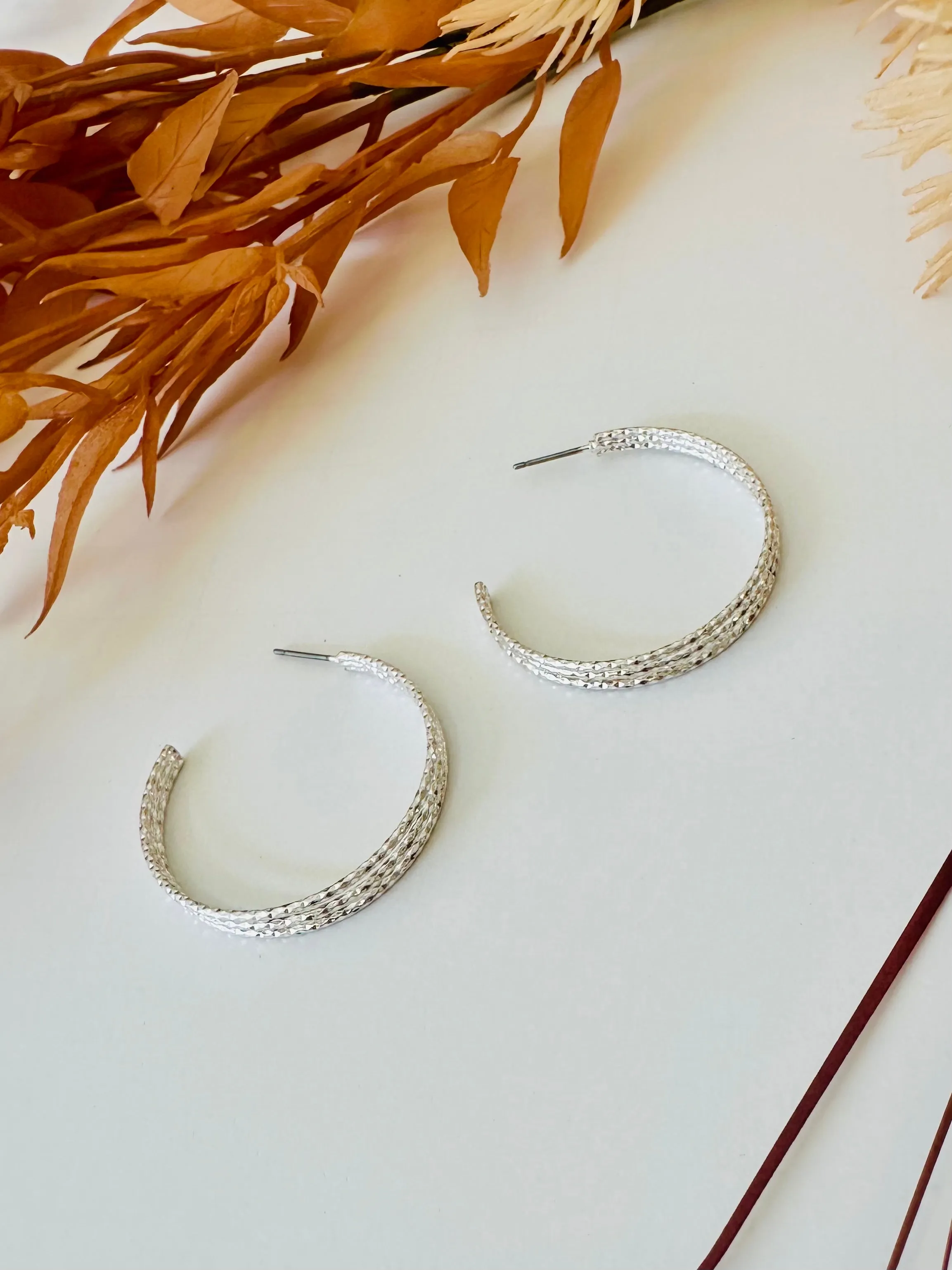 ER266 DIACUT HOOP EARRINGS