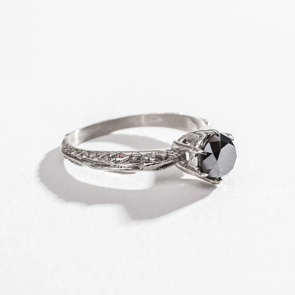 FACETED MATRIX SOLITAIRE RING | ONYX