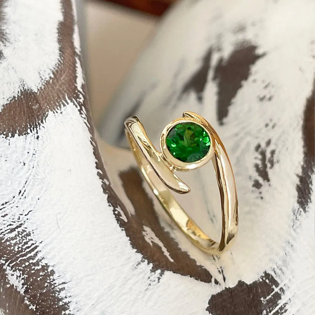 Flirty Twist and Turn Bezel Set Tsavorite Yellow Gold Ring