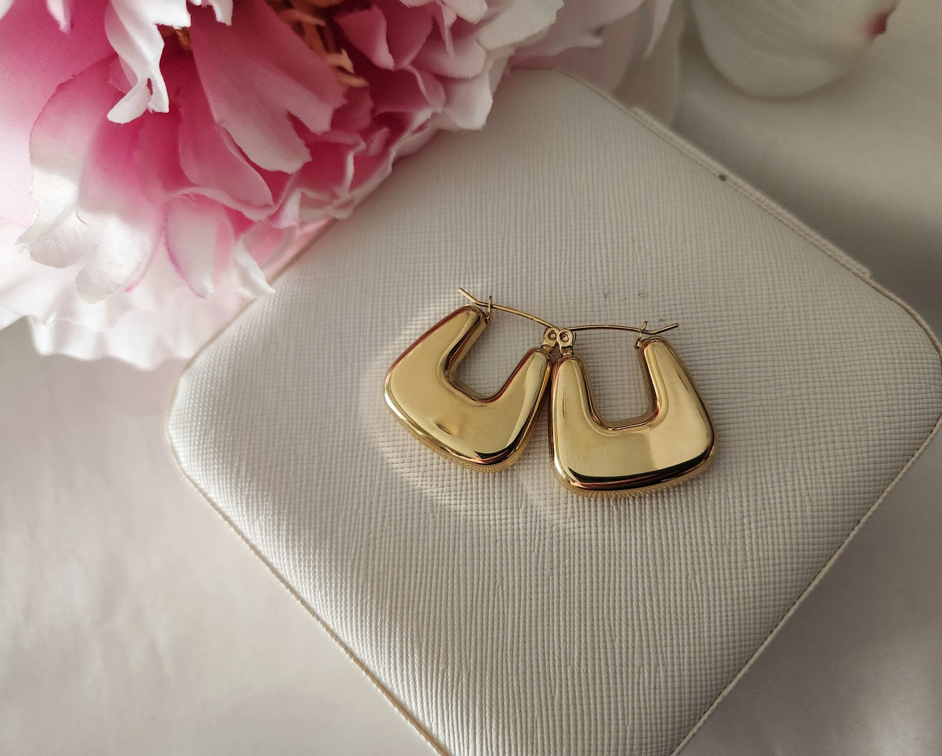 Gold Hoop Earrings , Waterproof , High Quality.