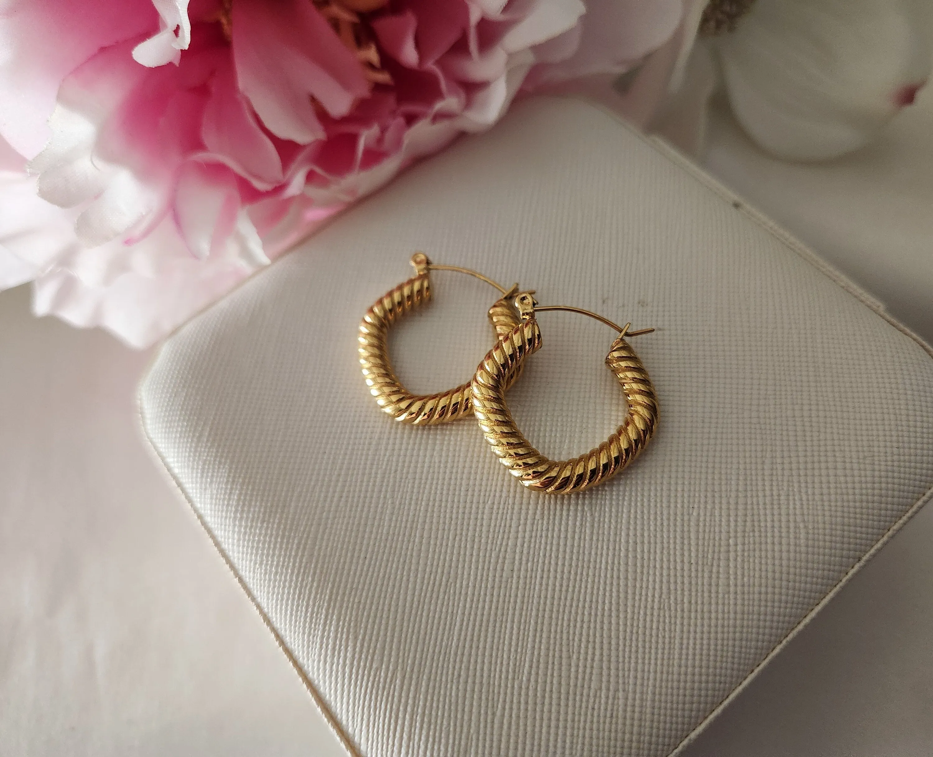Gold Hoop Earrings , Waterproof , High Quality.