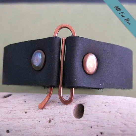 Luxury Leather Bracelets with Engraving - Personalized Mens Gift