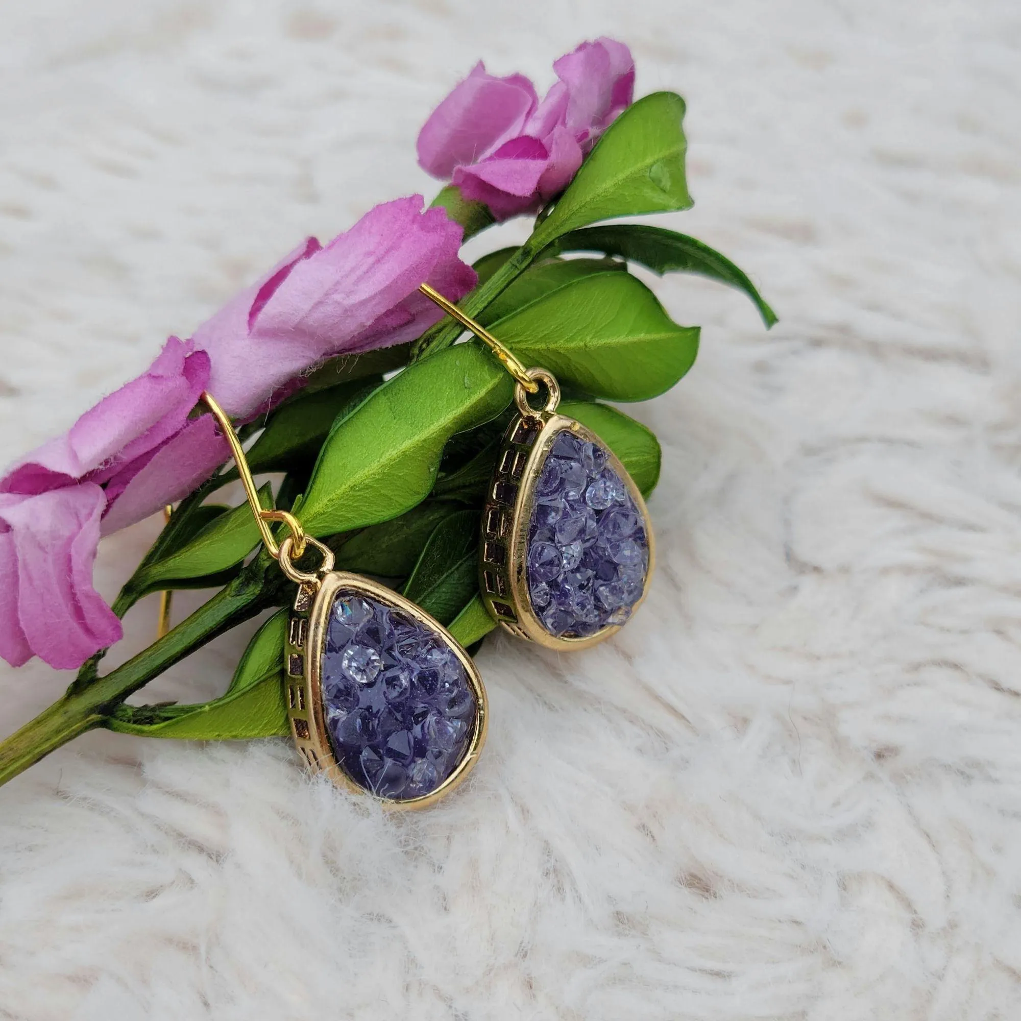 NEW Purple Druzy Dangle Drop Gold Tone Earrings - 1.25" Total Length