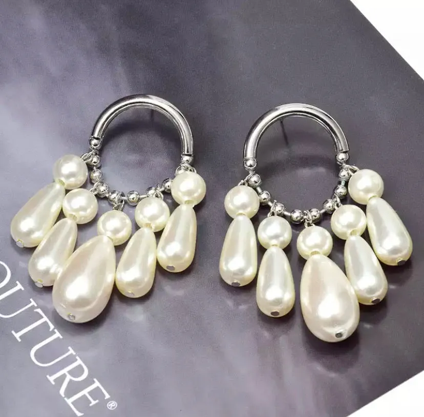 PEARLA DROP EARRINGS