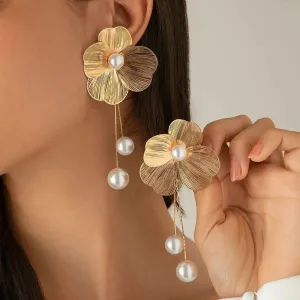 Romantic Flower Petal Long Tassel Drop Earrings for Women Trend Imitation Pearl Hanging Piercing Earrings Wed Jewelry Gift