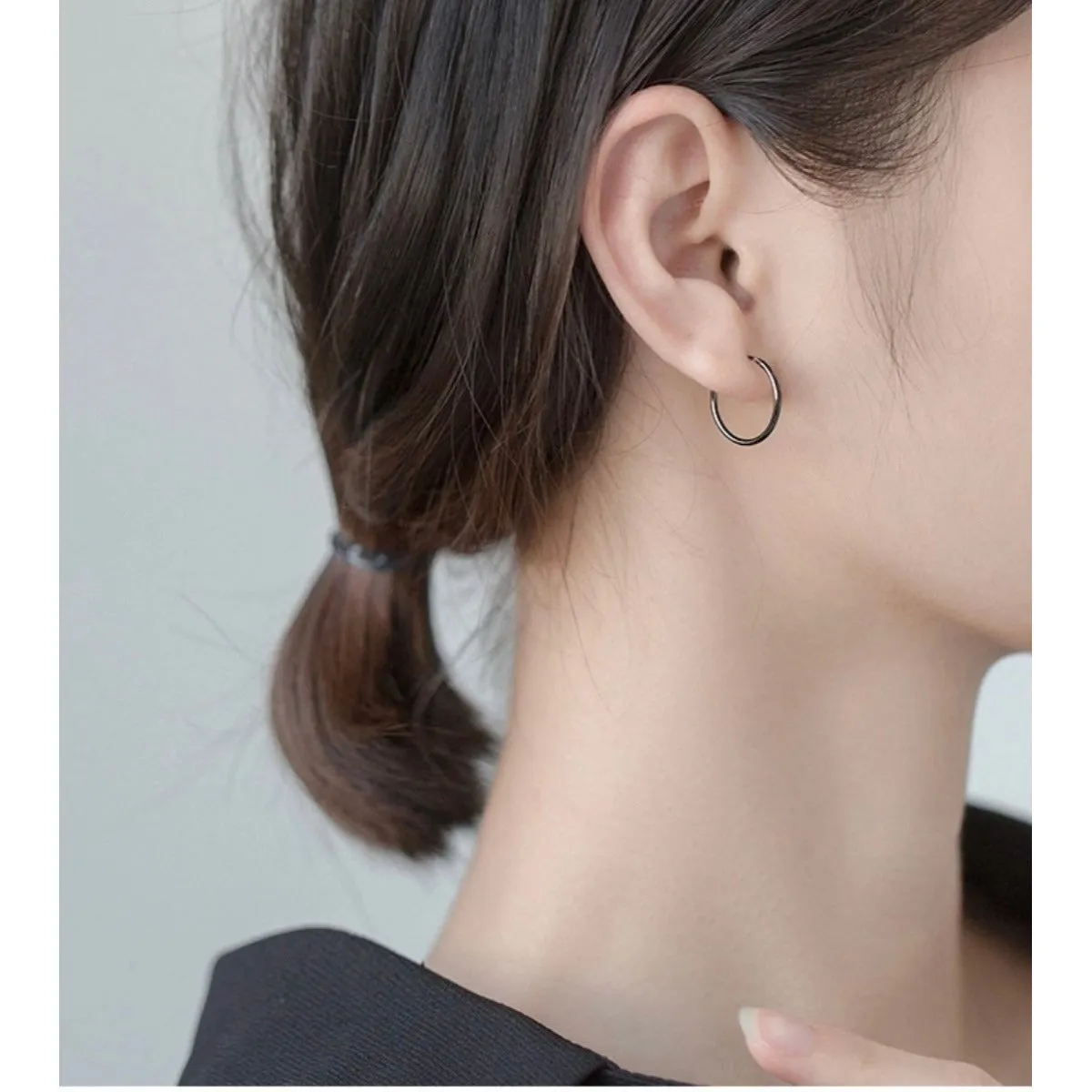 Thin Small Medium Hoop Earrings-SH022