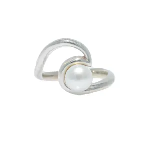 Wave Pearl Ring